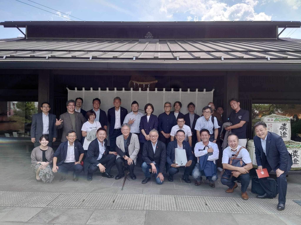 jklvadyqp9v9qwpepo8py8qxd8rescrg.jpg jklvadyqp9v9qwpepo8py8qxd8rescrg.jpg